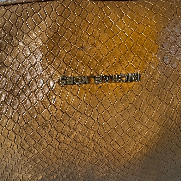 Michael Kors Jet Set Travel Tote – Brown Python Embossed Leather - Picture 6 of 14